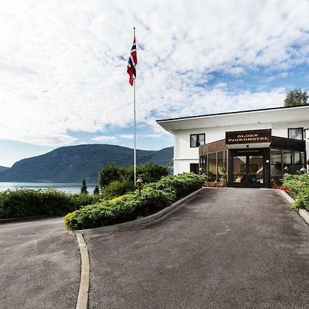 Olden Fjordhotel ภายนอก รูปภาพ