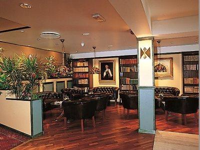 Olden Fjordhotel ภายนอก รูปภาพ