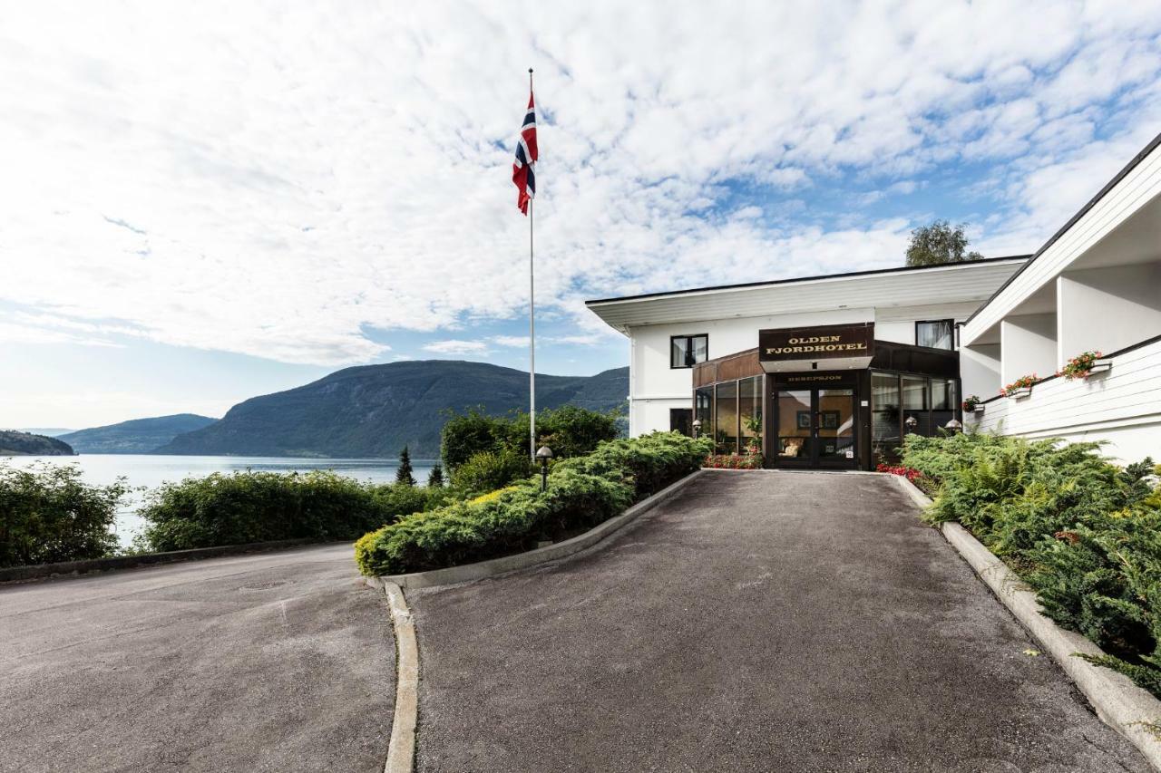 Olden Fjordhotel ภายนอก รูปภาพ